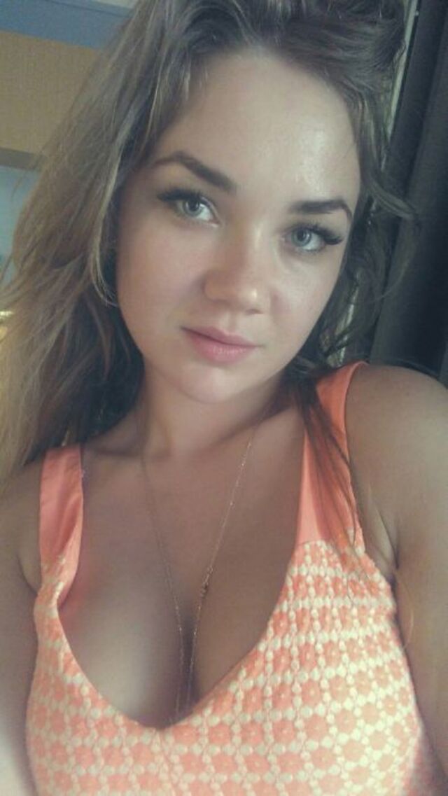 Cute Girls (21 pics)