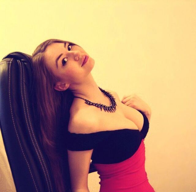 Cute Girls (21 pics)