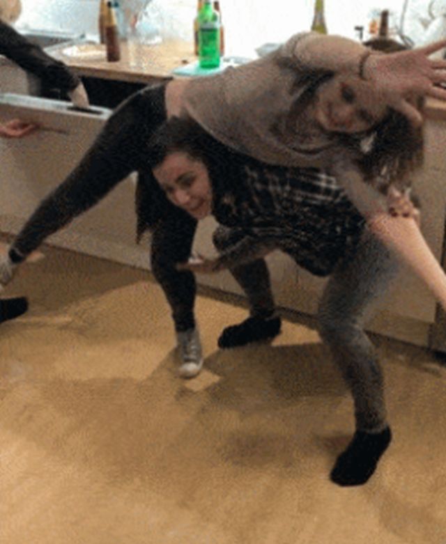 Acid GIFs, July 15 (25 gifs)