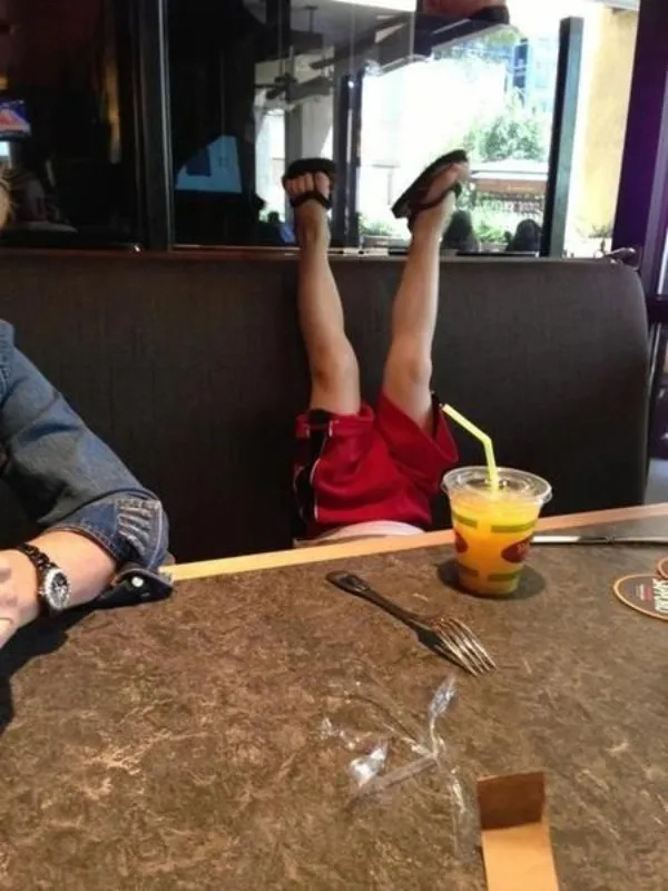 What Is Going On Here? (27 pics)