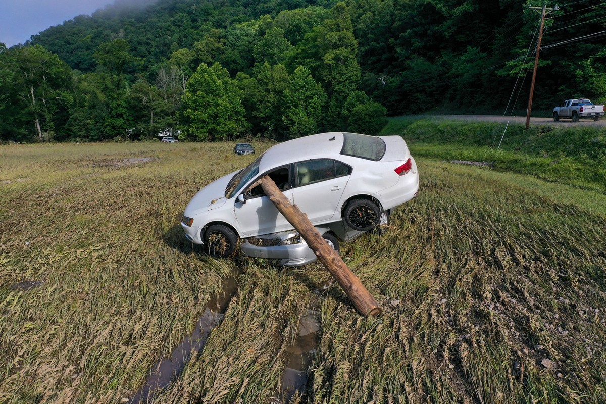 Bad Days Happen (23 pics)