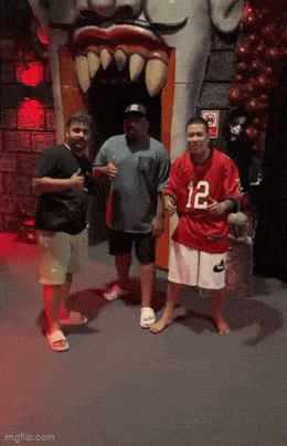Acid GIFs, July 17 (25 gifs)