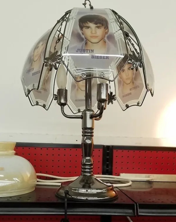Weird Finds In Thrift Shops (25 pics)