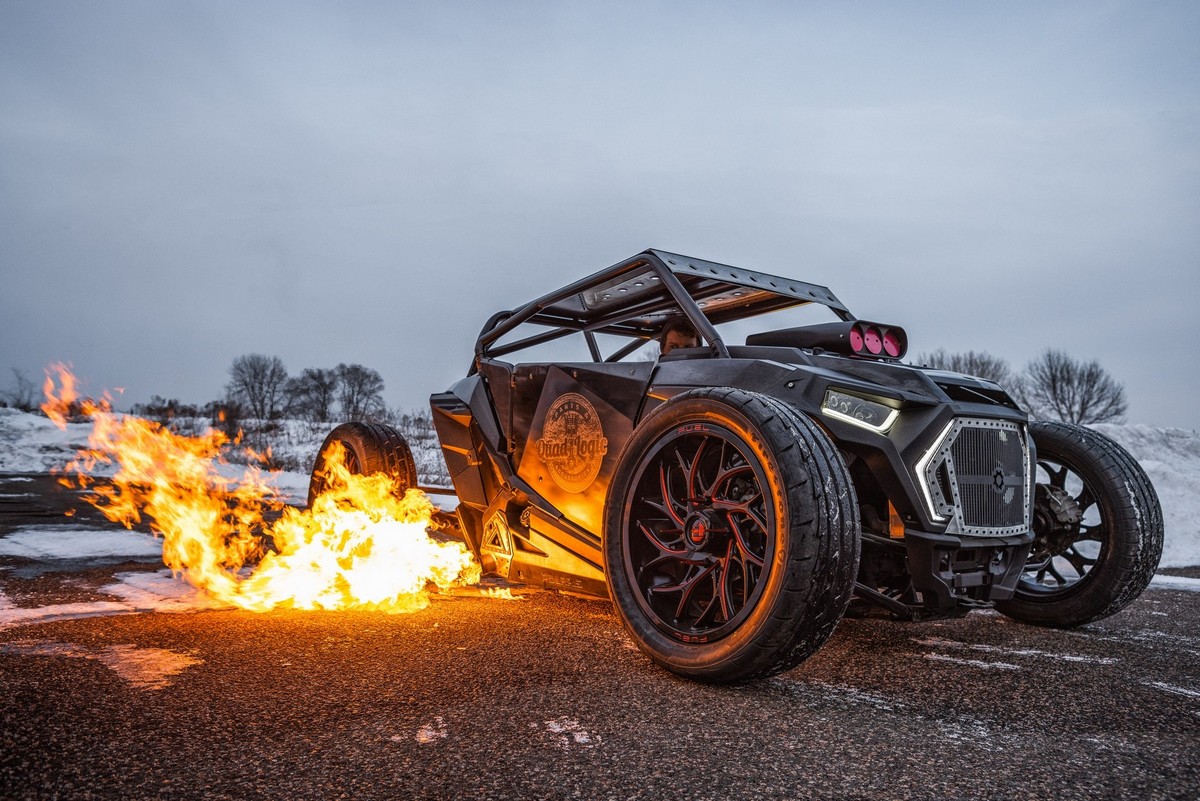 Crazy Cars (25 pics)