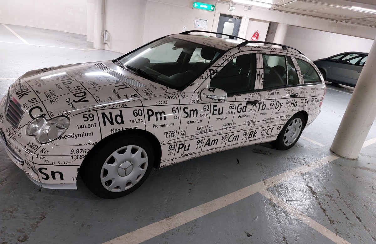 Crazy Cars (25 pics)
