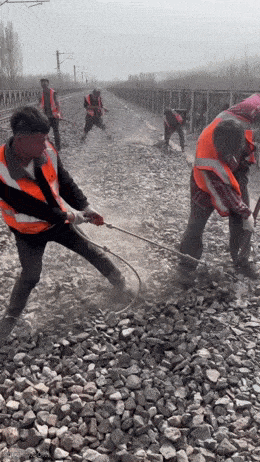 Acid GIFs, July 20 (25 gifs)