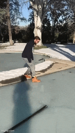 Acid GIFs, July 20 (25 gifs)