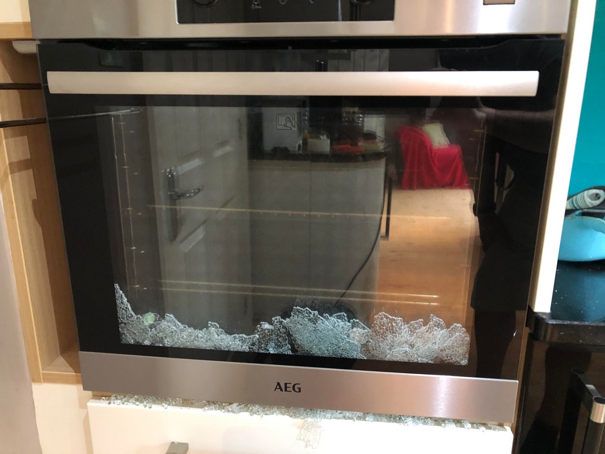 Bad Days Happen (31 pics)