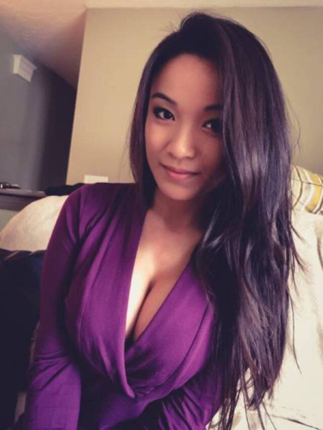 Asian Girls (21 pics)