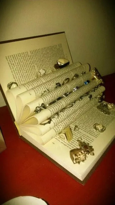 Unusual DIY Crafts (23 pics)