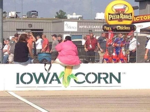 Unfortunate Situations (25 pics)