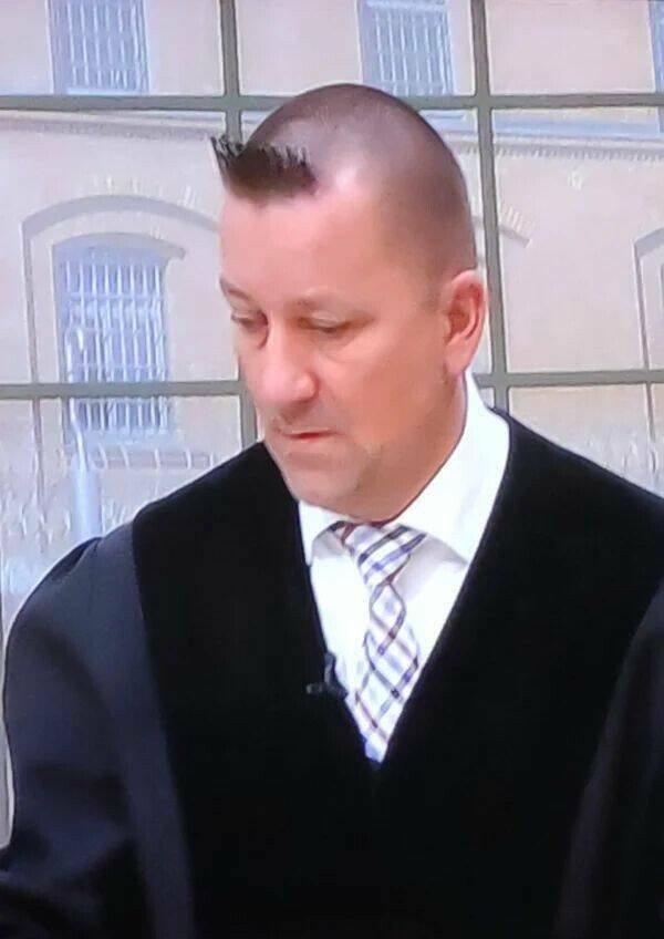 Awful Haircuts (25 pics) Awful Haircuts (25 pics)