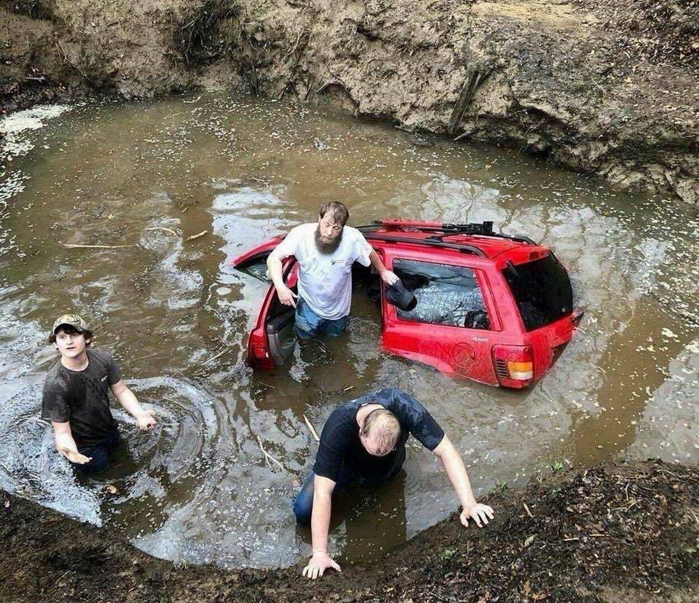 Bad Days Happen (27 pics)