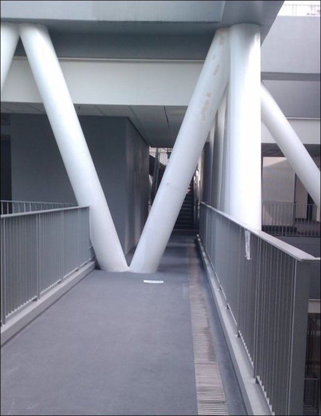 Failed Constructions (16 pics)