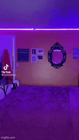 Acid GIFs, July 23 (25 gifs)