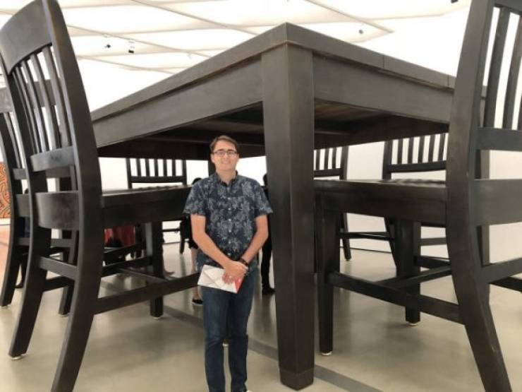 Giant Things (23 pics)