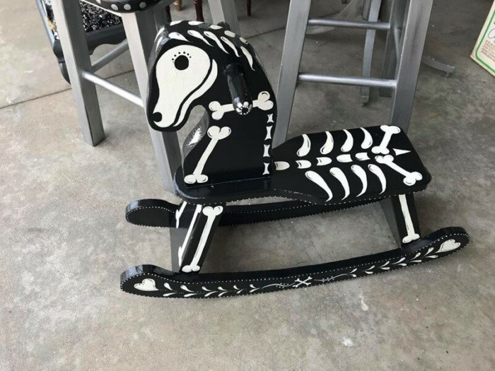 Strange Finds In Thrift Shops (19 pics)
