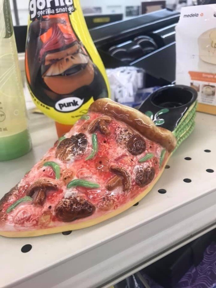 Strange Finds In Thrift Shops (19 pics)