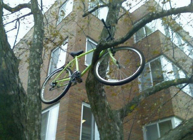 Bad Days Happen (21 pics)