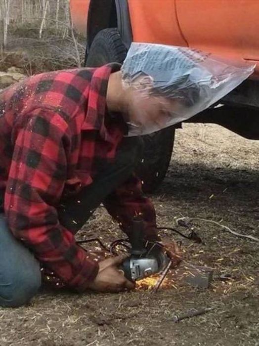 They Don't Care About Safety (23 pics)