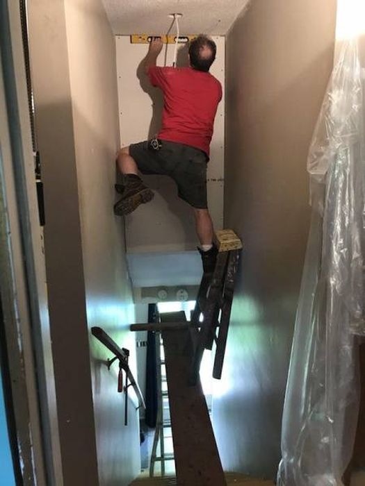 They Don't Care About Safety (23 pics)