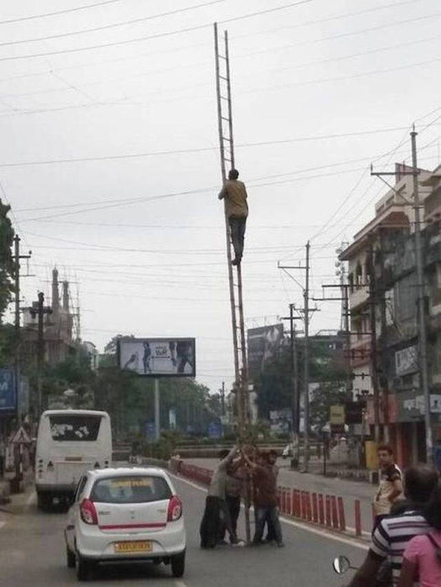 They Don't Care About Safety (23 pics)