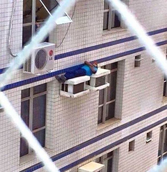 They Don't Care About Safety (23 pics)