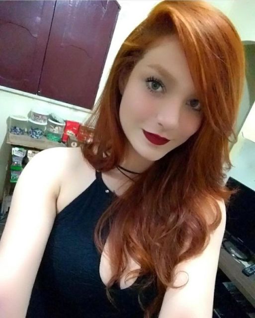 Redhead Girls (21 pics)