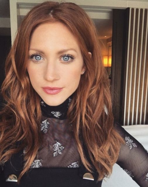 Redhead Girls (21 pics)