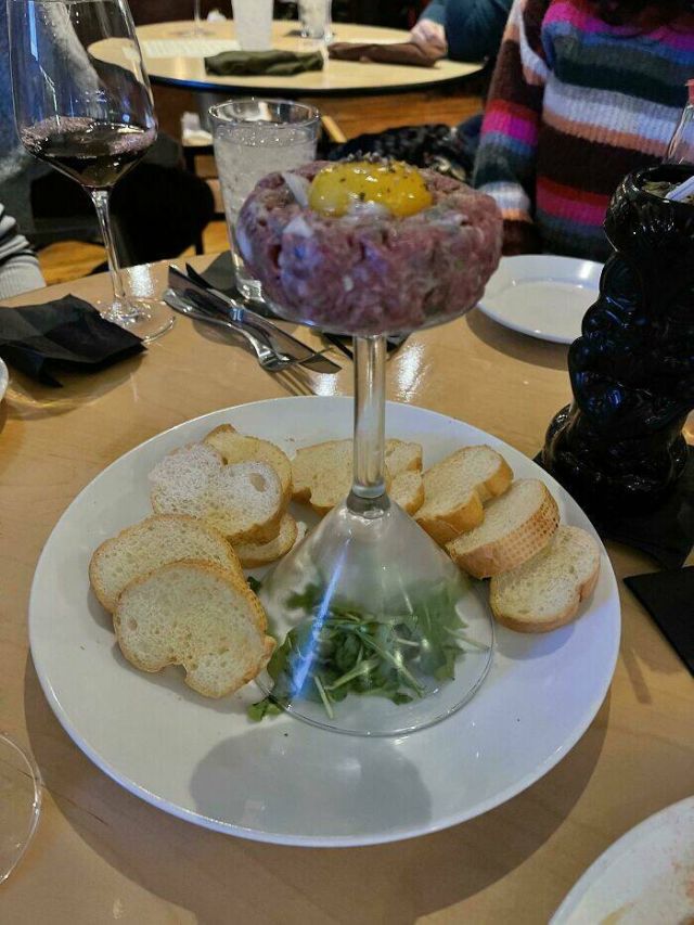 Crazy Food Serving (25 pics)