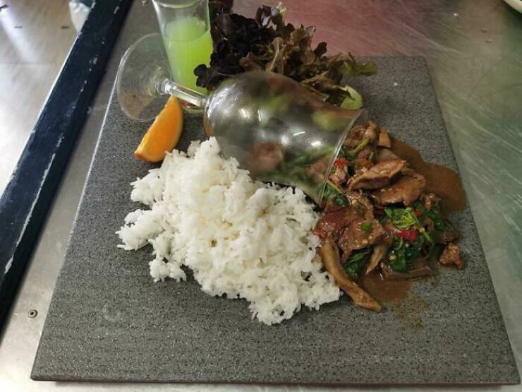 Crazy Food Serving (25 pics)