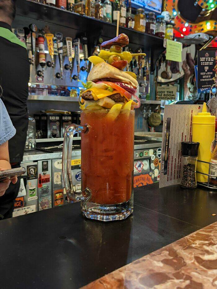Crazy Food Serving (25 pics)