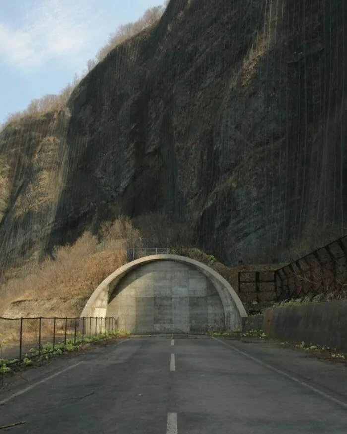 Creepy Photos (25 pics)