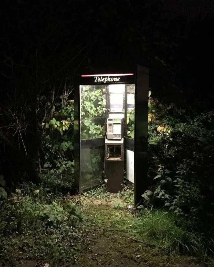 Creepy Photos (25 pics)