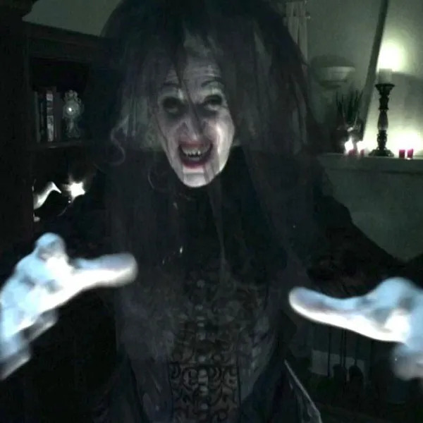 Creepy Photos (25 pics)
