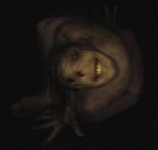Creepy Photos (25 pics)