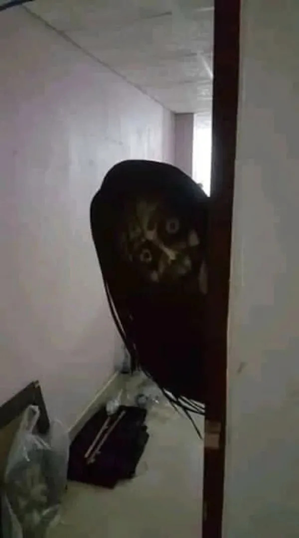 Creepy Photos (25 pics)