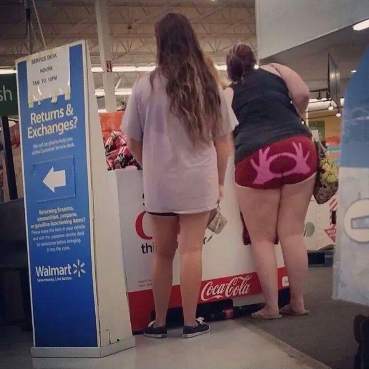 Terrible Customers (23 pics)
