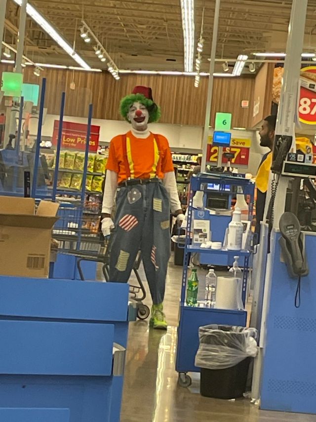Terrible Customers (23 pics)