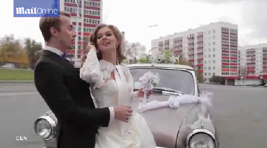 Acid GIFs, July 30 (25 gifs)