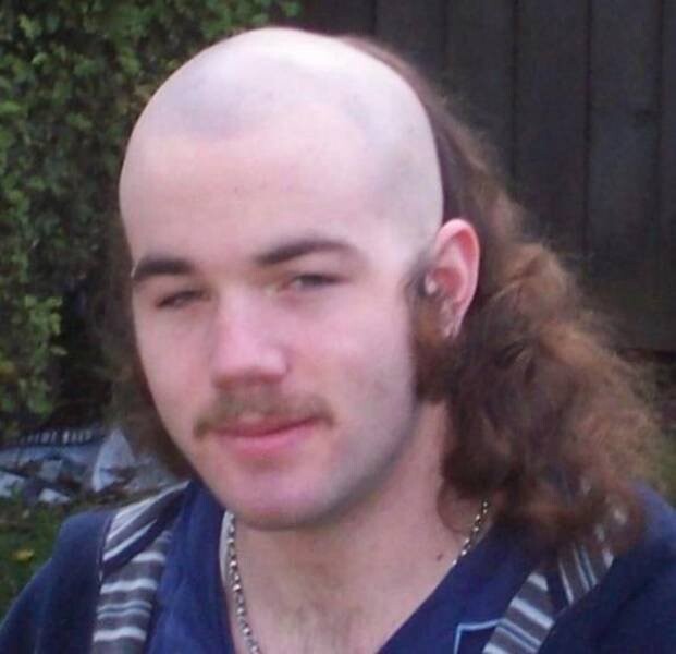 Awful Haircuts (27 pics) Awful Haircuts (27 pics)