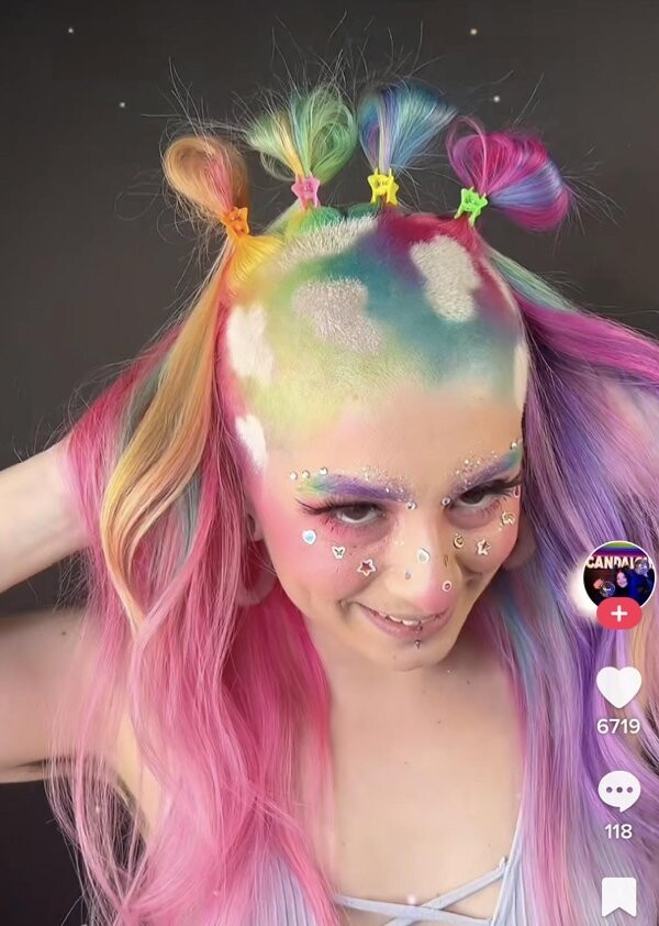 Awful Haircuts (27 pics) Awful Haircuts (27 pics)