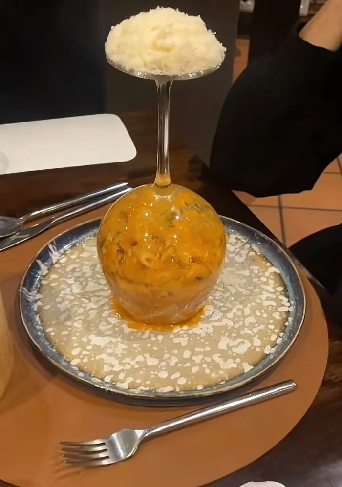 Failed Food Serving (25 pics)