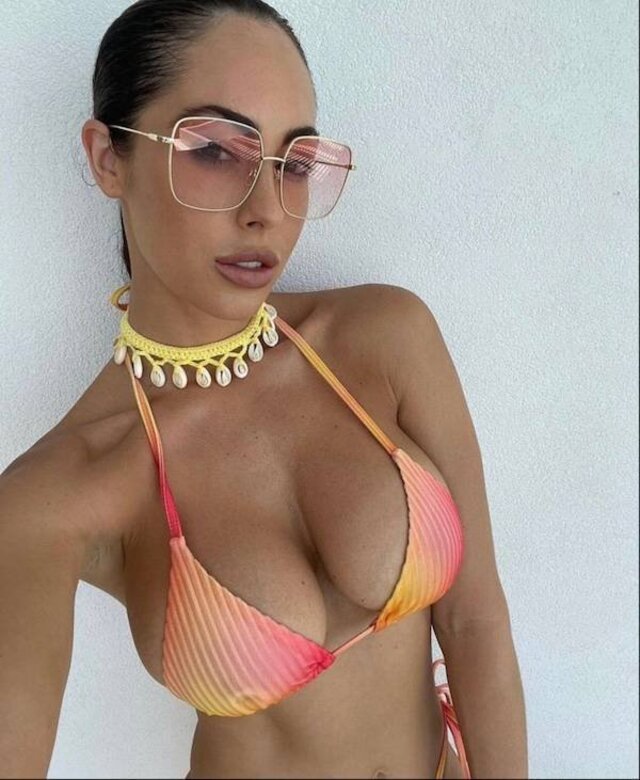 Slim Girls (21 pics)