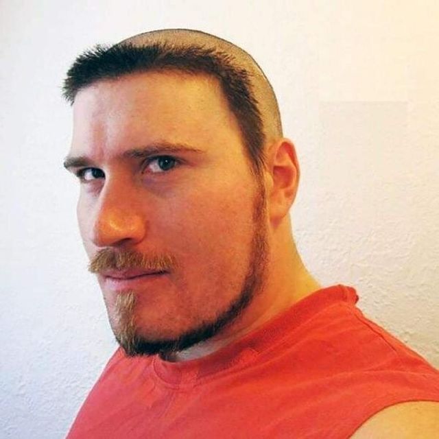 Awful Haircuts (27 pics)