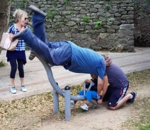 Bad Days Happen (15 pics)