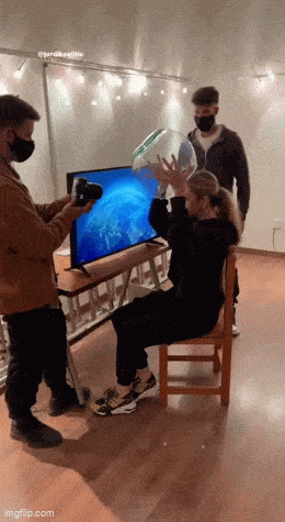Acid GIFs, August 3 (25 gifs)