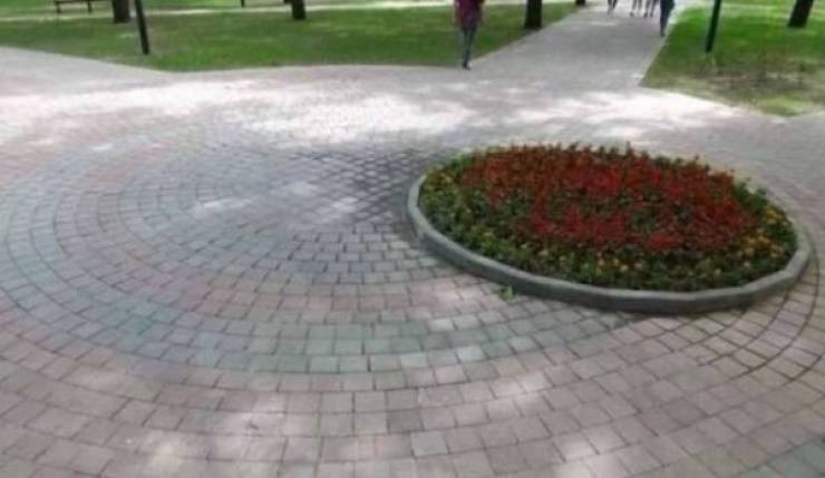 It's Annoying (17 pics) It's Annoying (17 pics)