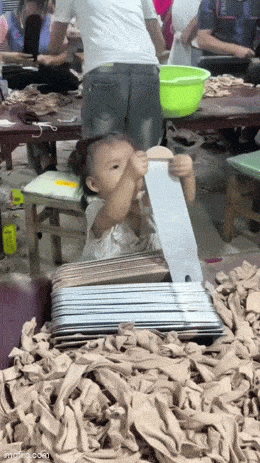 Acid GIFs, August 5 (25 gifs)