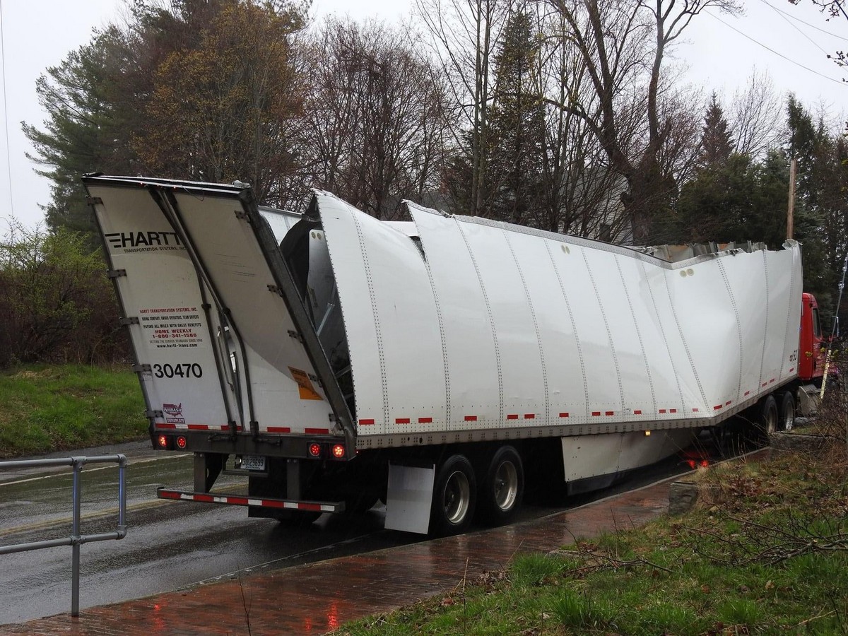 Bad Days Happen (25 pics)